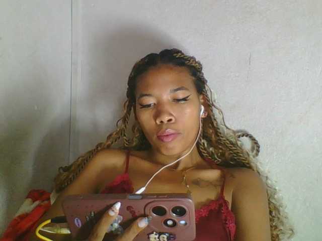 Bayranshsexy live cam on BongaCams