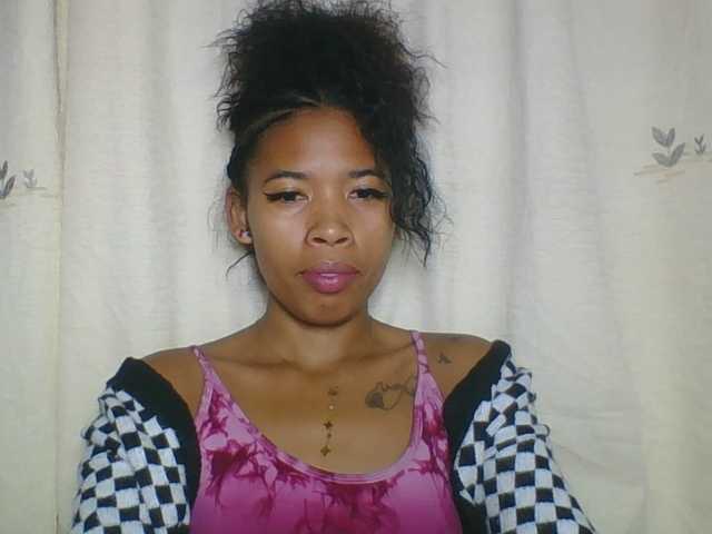 Bayranshsexy Live Cam on BongaCams