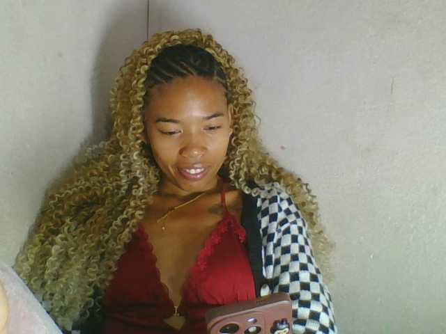 Bayranshsexy live cam on BongaCams