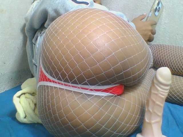 Bayranshsexy live cam on BongaCams
