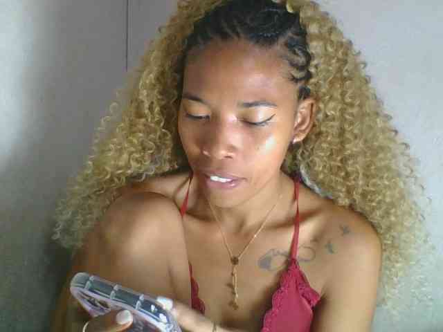 Bayranshsexy webcam
