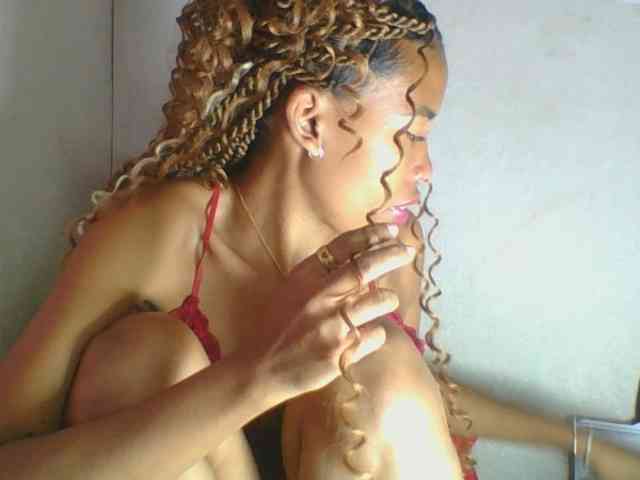 Model: Bayranshsexy