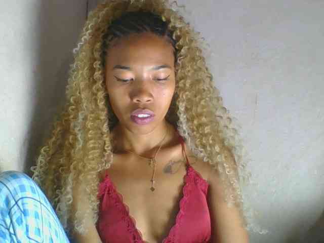 Bayranshsexy webcam