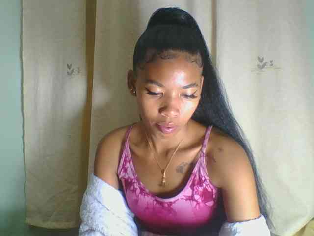 Bayranshsexy webcam