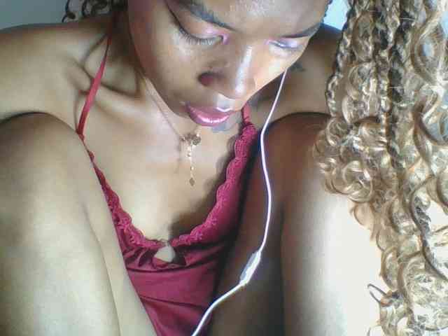 Bayranshsexy webcam