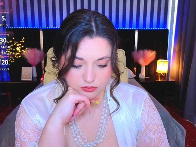 AfinaLin's BongaCams show and profile