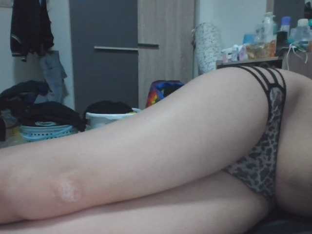 sara-kimoo — live trans cam
