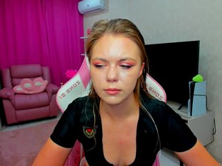 Strawberrye Porn Show