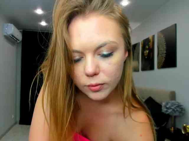 Strawberrye - Girl 
