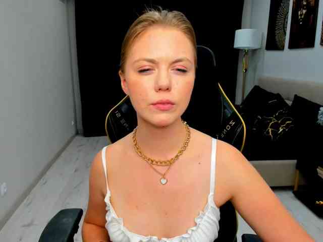 Strawberrye webcam