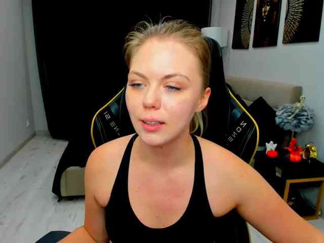 Strawberrye cam