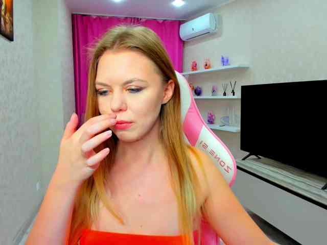 Strawberrye webcam