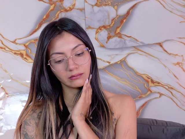 SamanthaEcheverry live cam on BongaCams