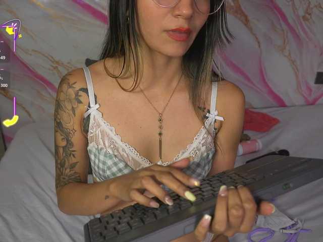 SamanthaEcheverry live cam on BongaCams