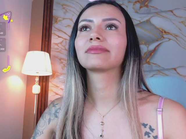 SamanthaEcheverry live cam on BongaCams