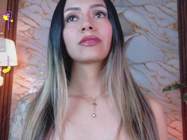 SamanthaEcheverry live cam on BongaCams