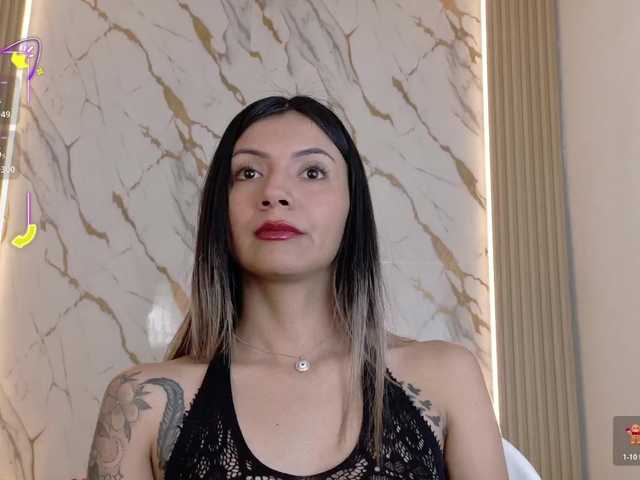 SamanthaEcheverry live cam on BongaCams