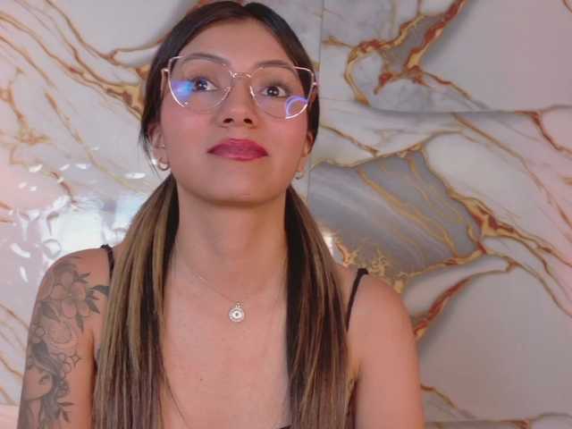 SamanthaEcheverry live cam on BongaCams