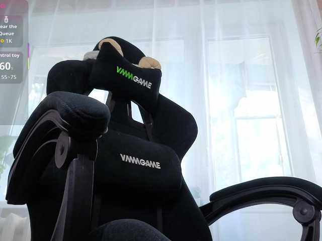 linadevine live cam on BongaCams
