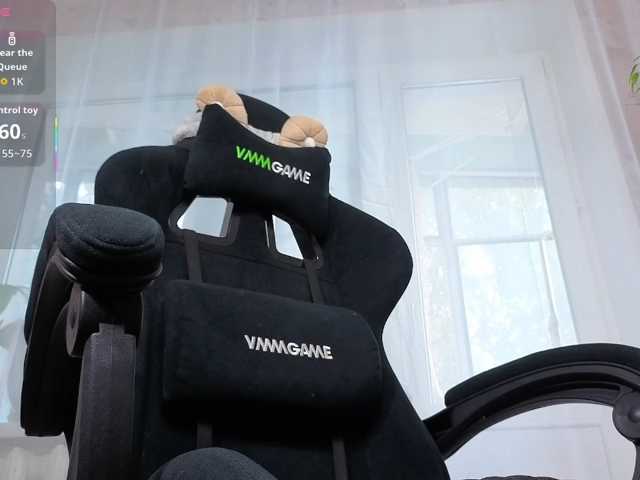 linadevine live cam on BongaCams
