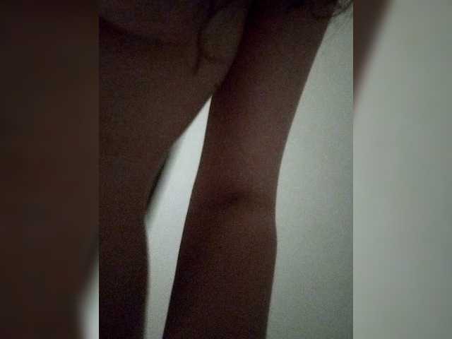 kisssssesmee live cam on BongaCams