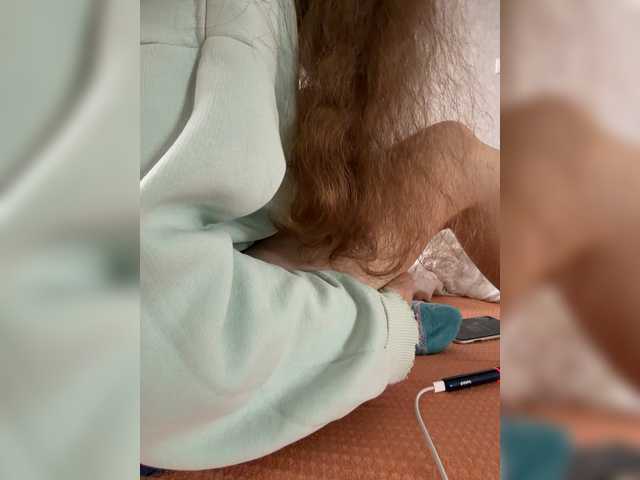 kisssssesmee live cam on BongaCams