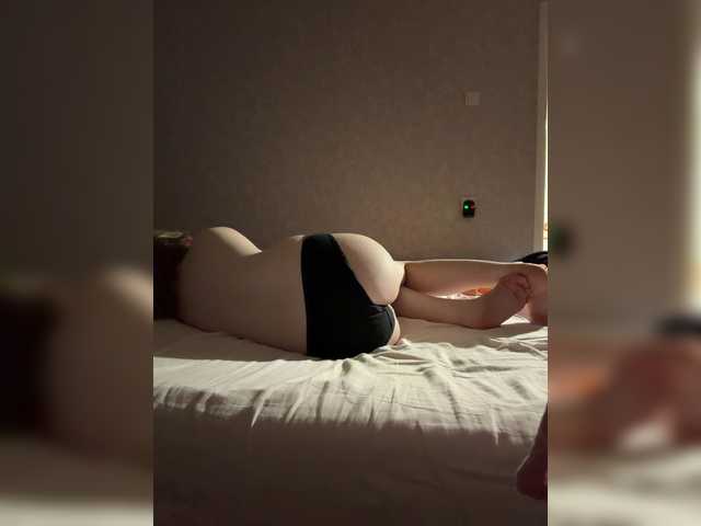 kisssssesmee live cam on BongaCams