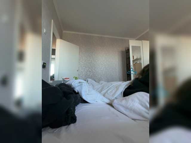kisssssesmee live cam on BongaCams