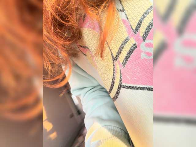 kisssssesmee live cam on BongaCams