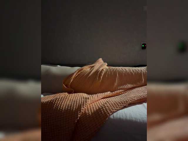 kisssssesmee live webcam show