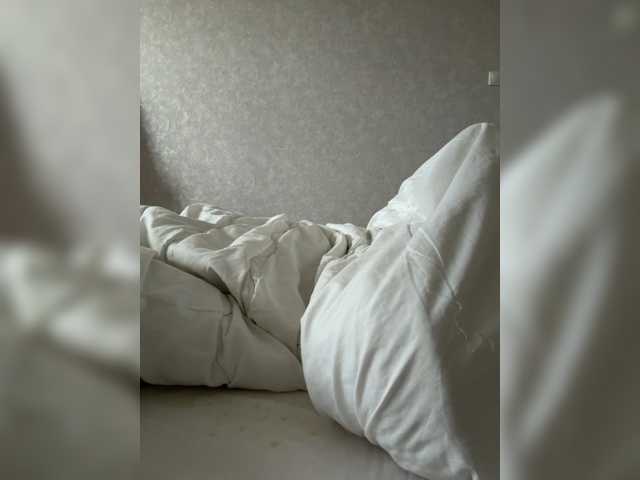 kisssssesmee live cam on BongaCams