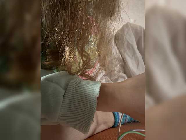 kisssssesmee live cam on BongaCams