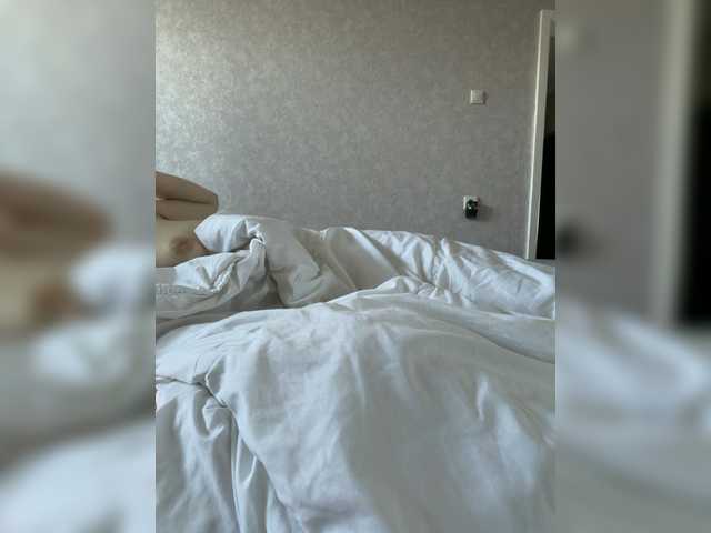 kisssssesmee live cam on BongaCams