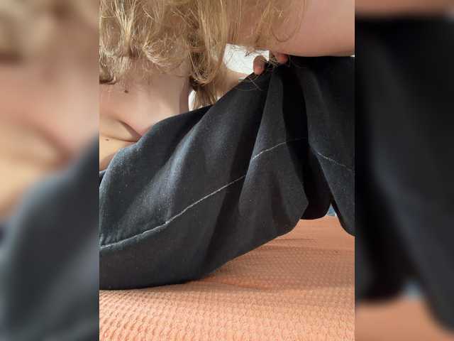 kisssssesmee live cam on BongaCams