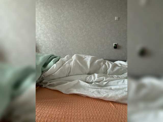 kisssssesmee live cam on BongaCams