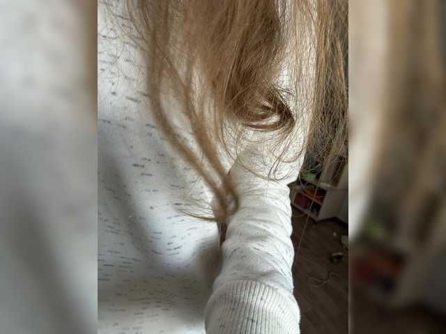 kisssssesmee live cam on BongaCams