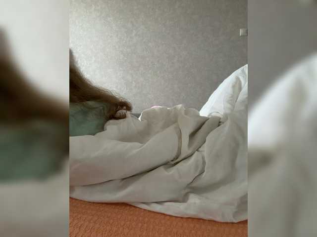 kisssssesmee live cam on BongaCams