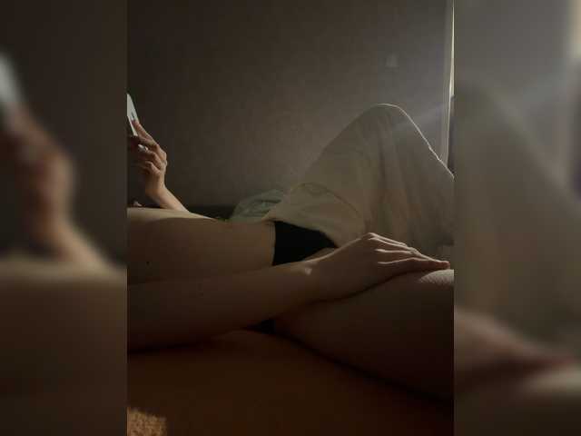 kisssssesmee live cam on BongaCams