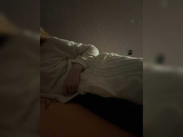 kisssssesmee live cam on BongaCams