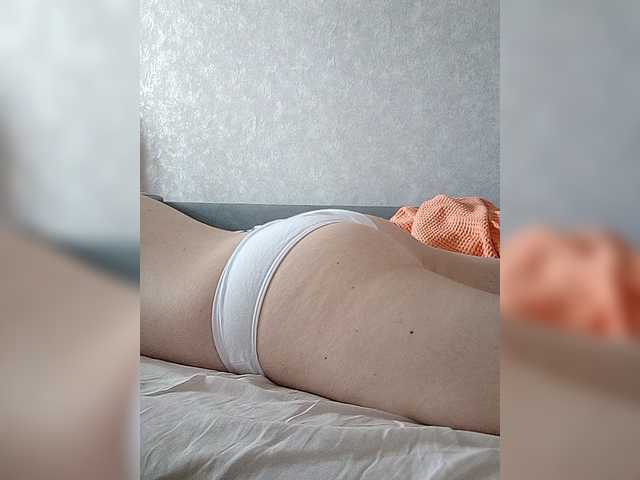 kisssssesmee live cam on BongaCams