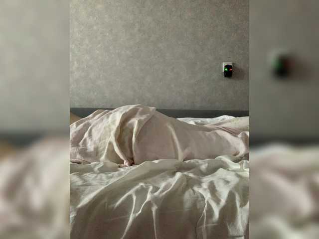 kisssssesmee live cam on BongaCams