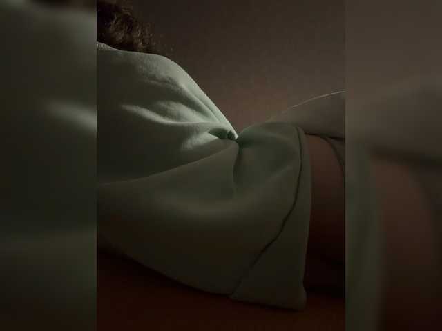 kisssssesmee live cam on BongaCams