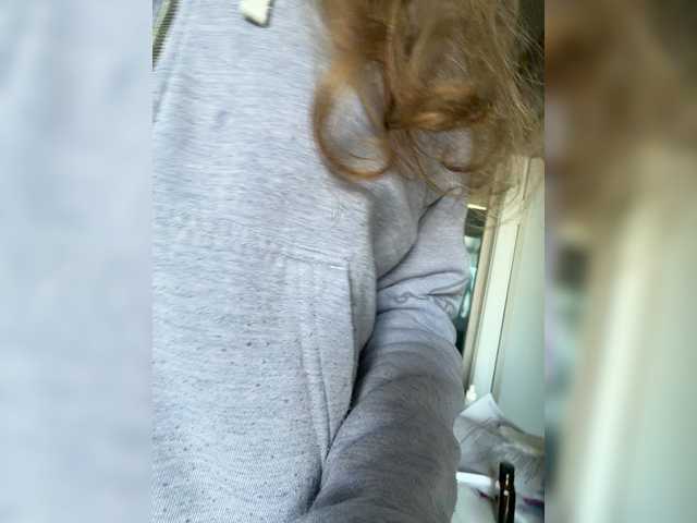 kisssssesmee live cam on BongaCams