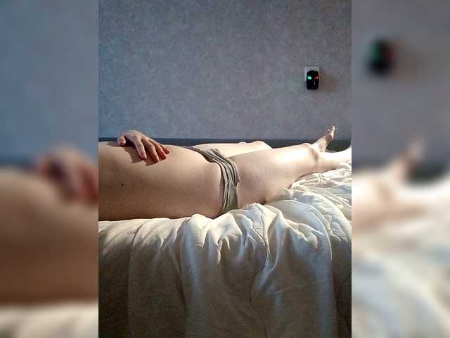 kisssssesmee live cam on BongaCams