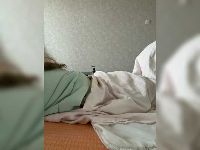 kisssssesmee live cam on BongaCams