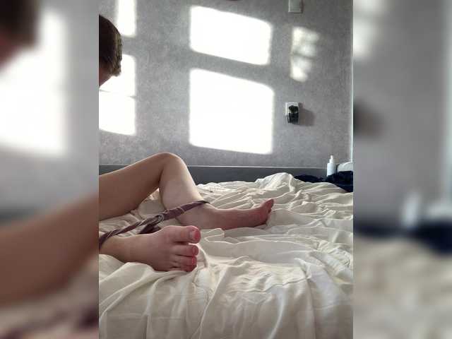kisssssesmee live cam on BongaCams