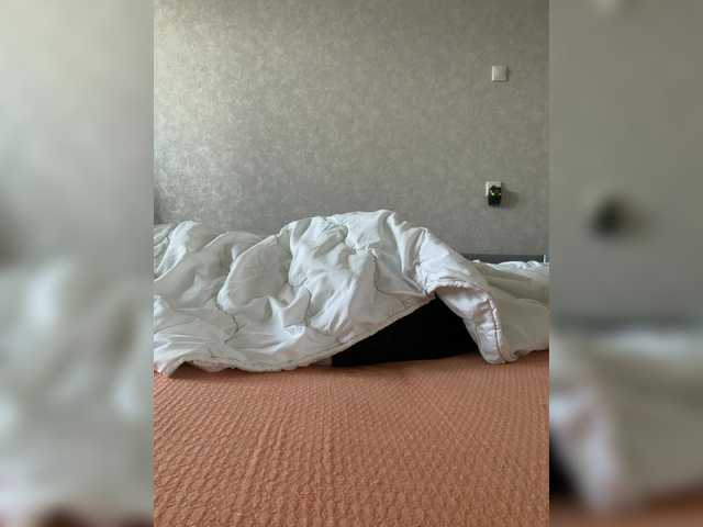 kisssssesmee live cam on BongaCams