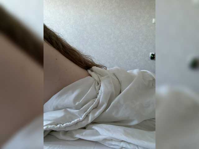видео kisssssesmee