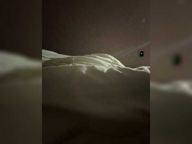 kisssssesmee live cam