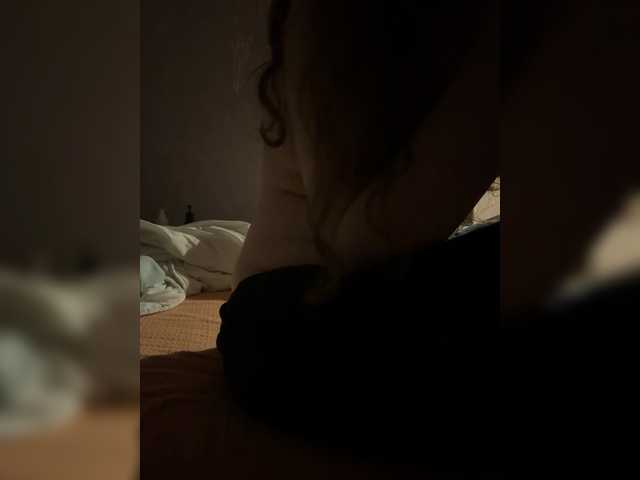 kisssssesmee live cam on BongaCams